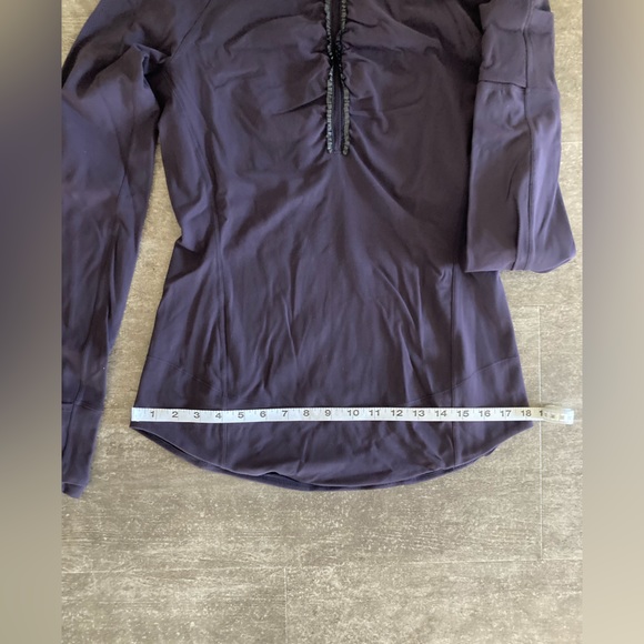 Lululemon Fast As Light 1/2 Zip - Size 8 - Picture 3 of 5